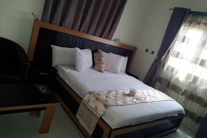 Room 11 of 59