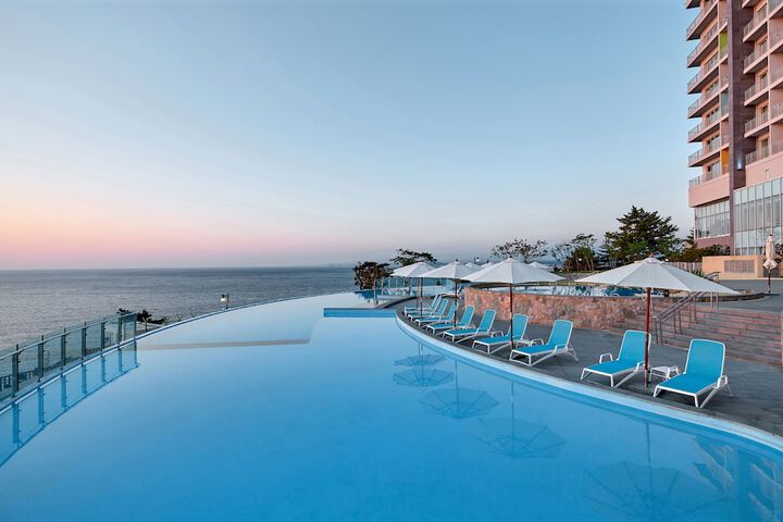 Pool 136 of 181