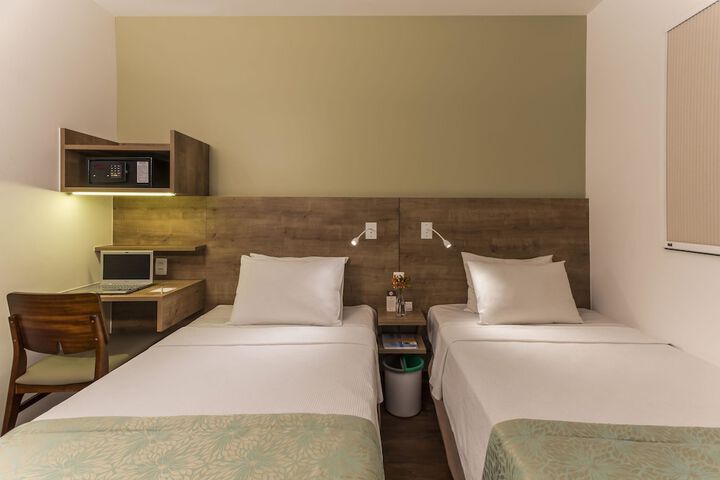 Room 21 of 60