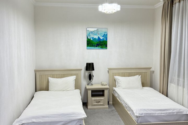 Room 22 of 46