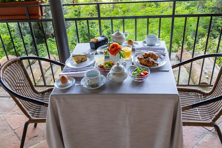 Breakfast/Coffee Service 169 of 225