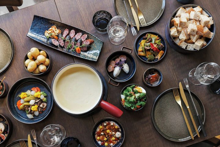 Dining 62 of 104