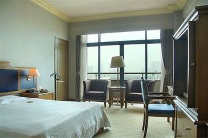 Room 29 of 115