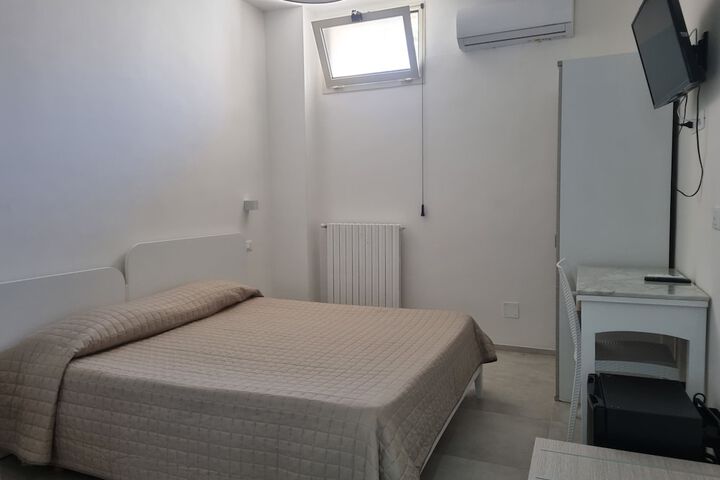 Room 15 of 56