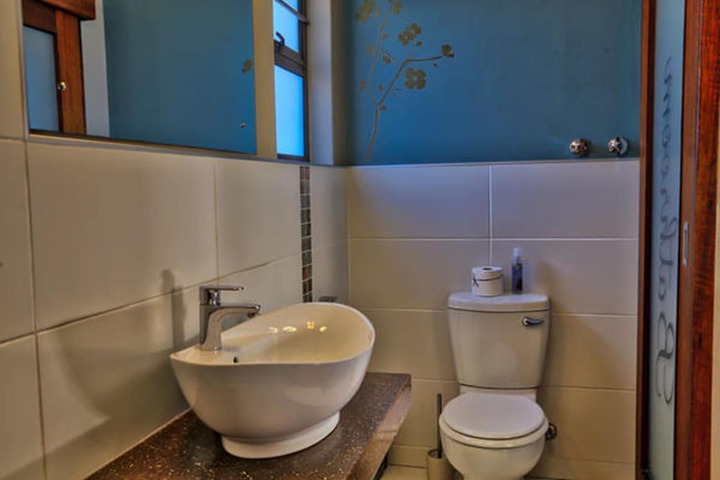 Room 25 of 43