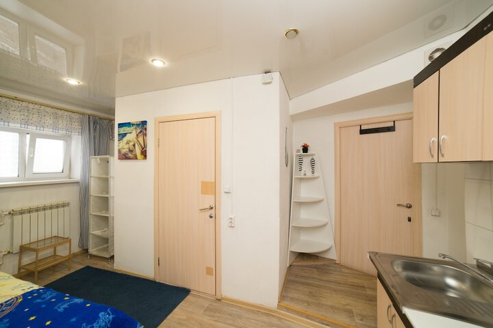 Room 33 of 97