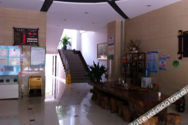 Hotel Interior 20 of 44