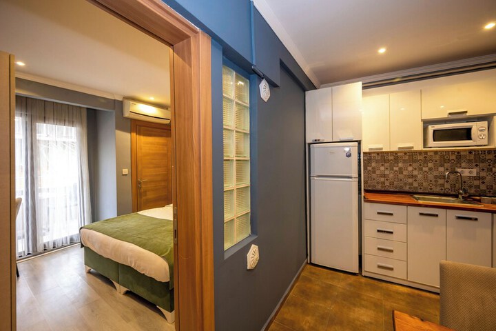 Room 35 of 158