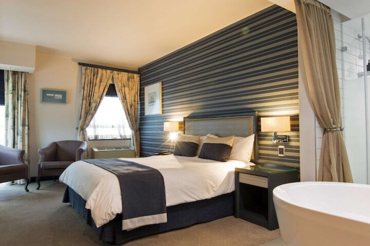 Room 30 of 70