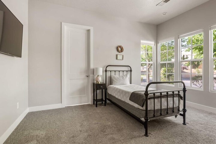 Room 7 of 47