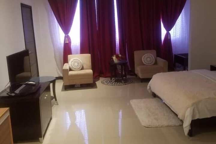 Room 35 of 50