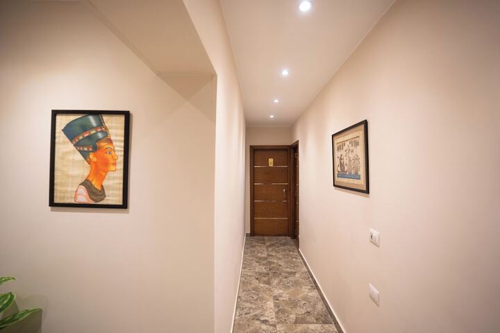 Ballroom/Hall 64 of 77