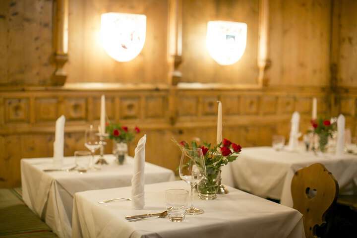 Dining 89 of 136