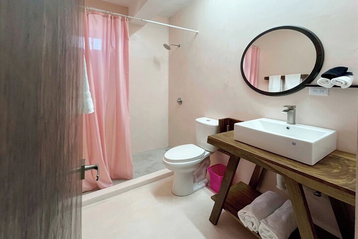 Room 34 of 51