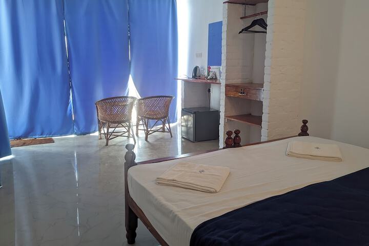 Room 8 of 45
