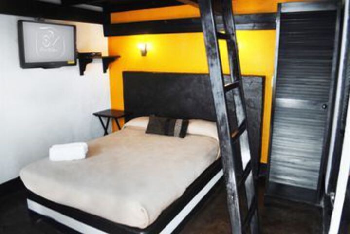 Room 15 of 20