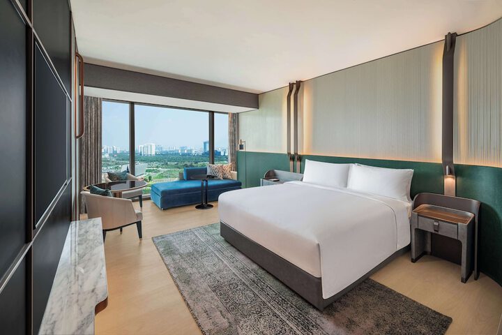 Room 29 of 96