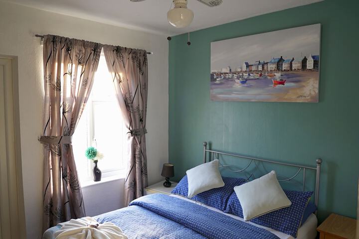 Room 10 of 70