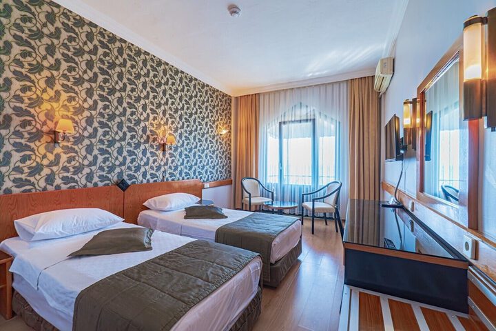 Room 14 of 309