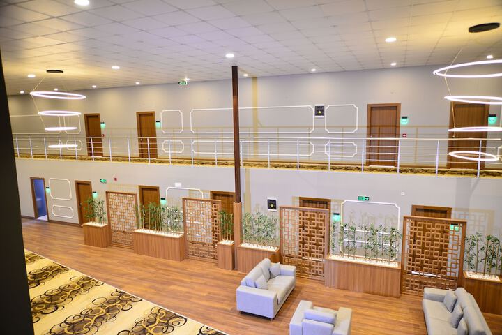 Hotel Interior 4 of 132