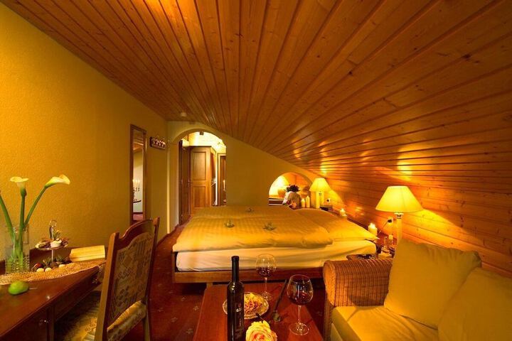 Room 23 of 55