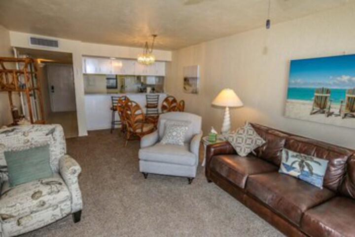 Room 9 of 21