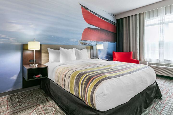 1 King Bed (21 of 21)