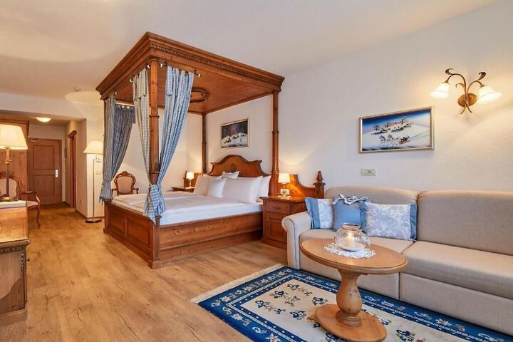 Room 10 of 41
