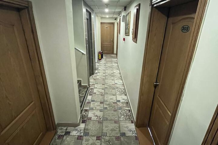 Ballroom/Hall 20 of 27