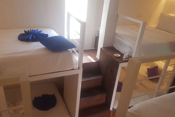 Room 41 of 177