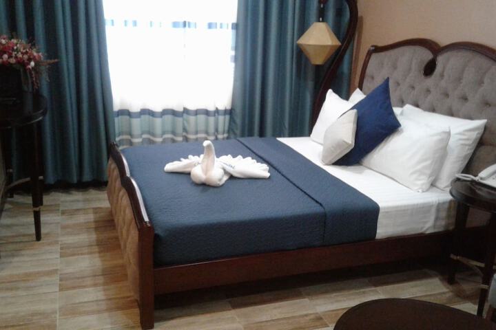 Room 18 of 38
