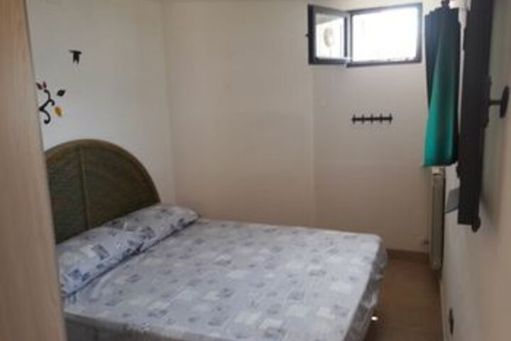 Room 3 of 6