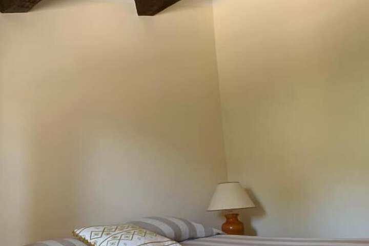 Room 10 of 47