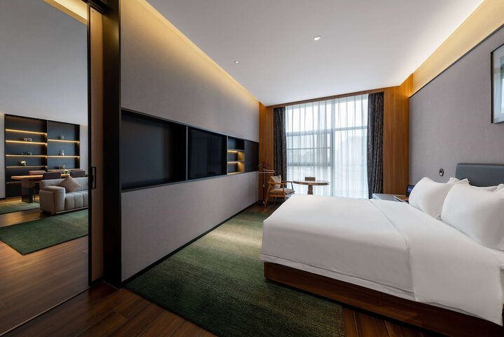 Room 20 of 44
