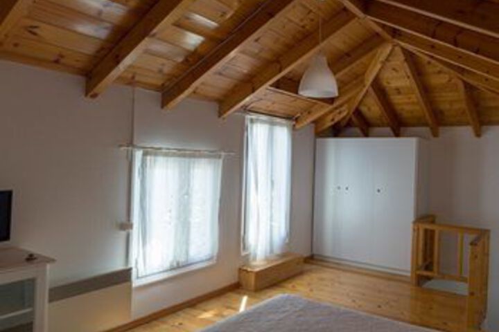 Room 16 of 48