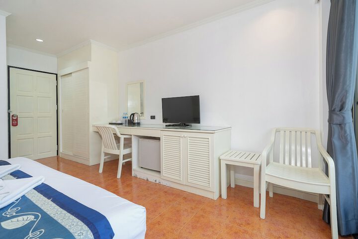 Room 48 of 147