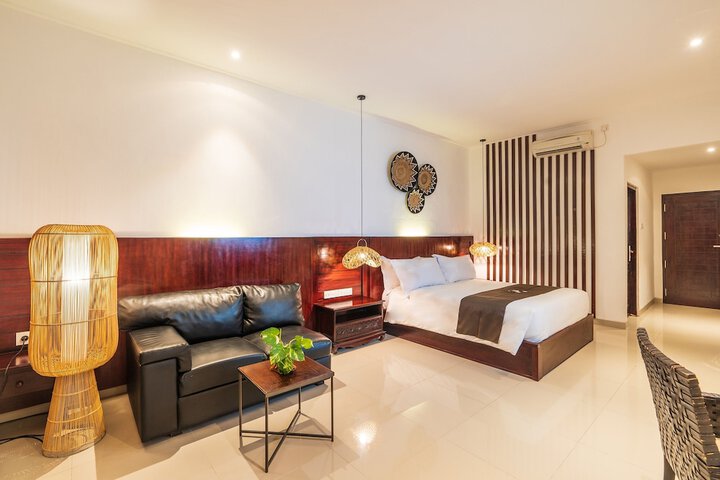 Room 7 of 71