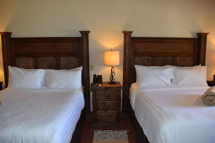 Room 26 of 146