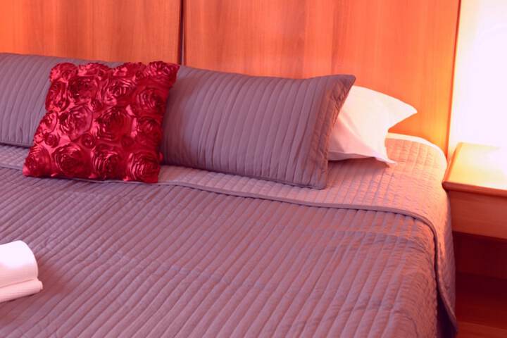 Room 4 of 46