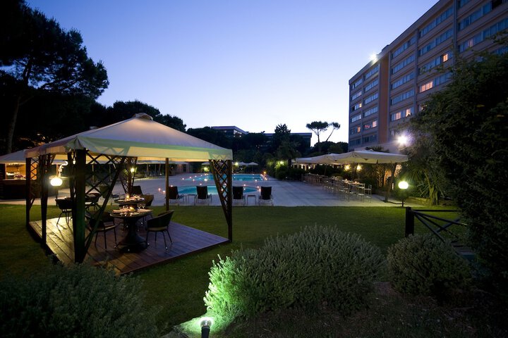 Hotel Exterior 59 of 67