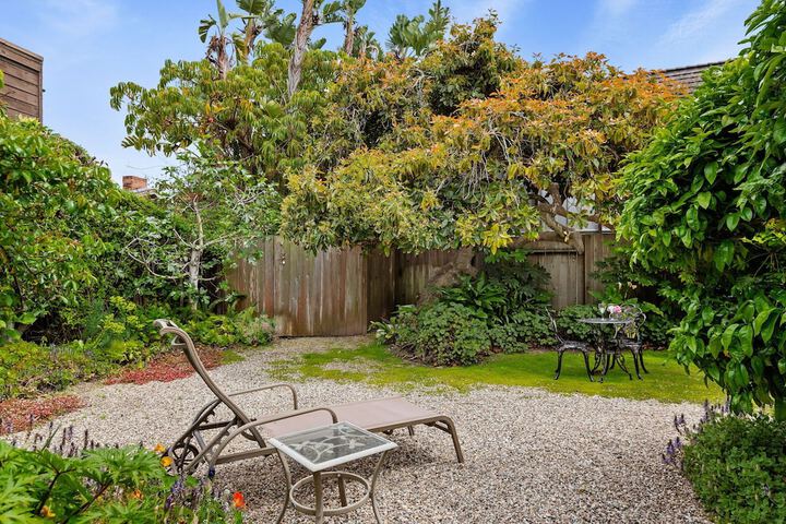 Property Grounds 25 of 35