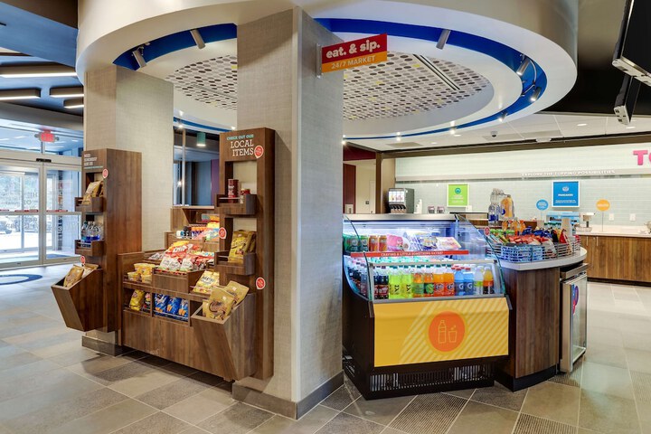 Snack bar