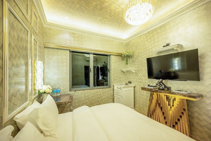 Room 39 of 285