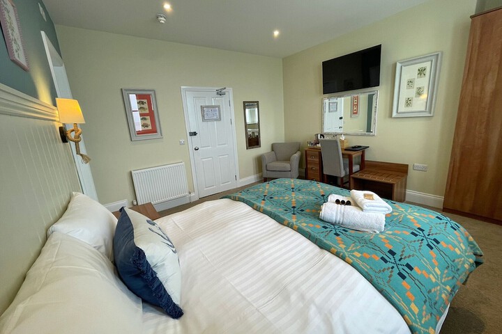 Room 43 of 113