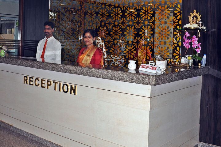 Hotel Interior 7 of 41