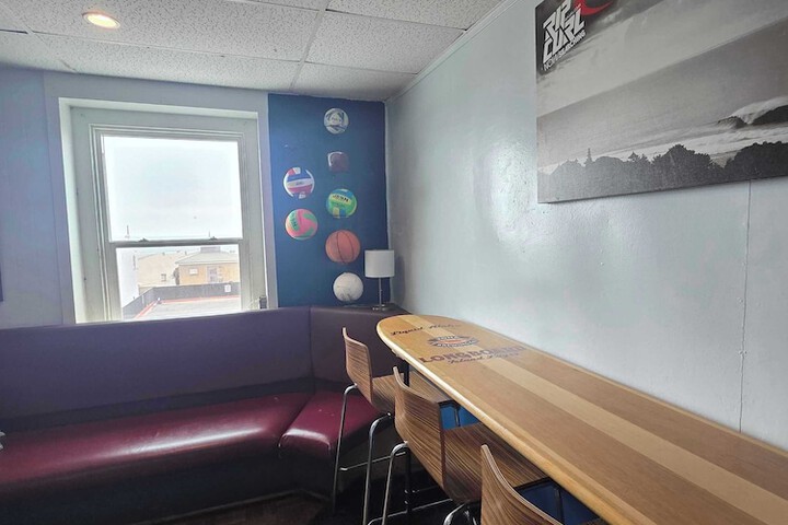 Room 66 of 91