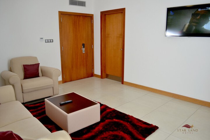 Room 42 of 82