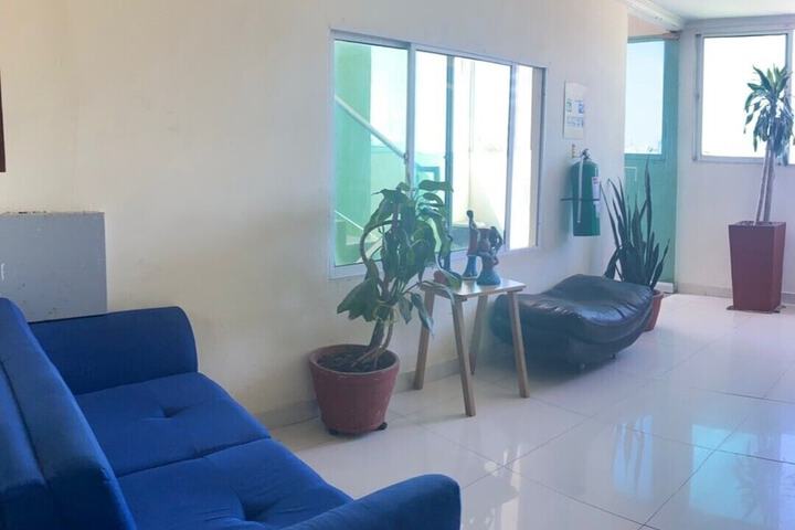 Room 9 of 10