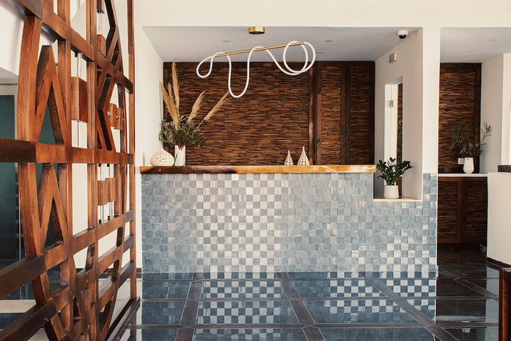 Hotel Interior 7 of 140
