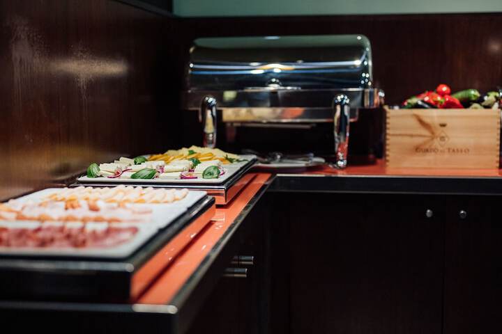 Dining 115 of 156